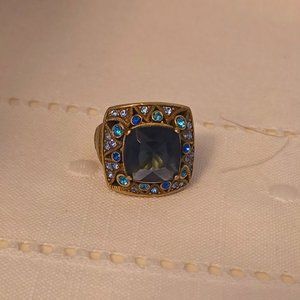Lavintage cocktail ring